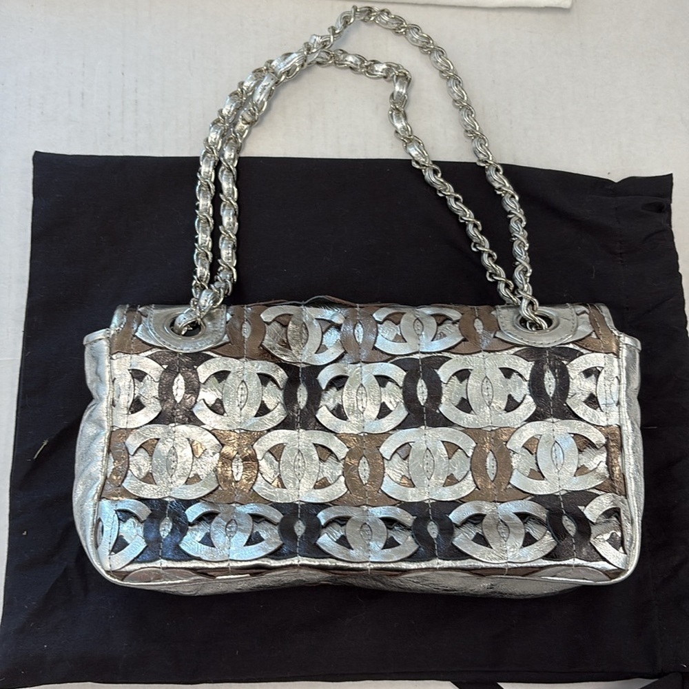 Chanel Metallic CC Vintage flap bag - Picture 5 of 12